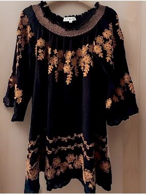Angel Heart Boutique Women’s Peasant Tunic Black w/Brown Embroidered Detail 1X